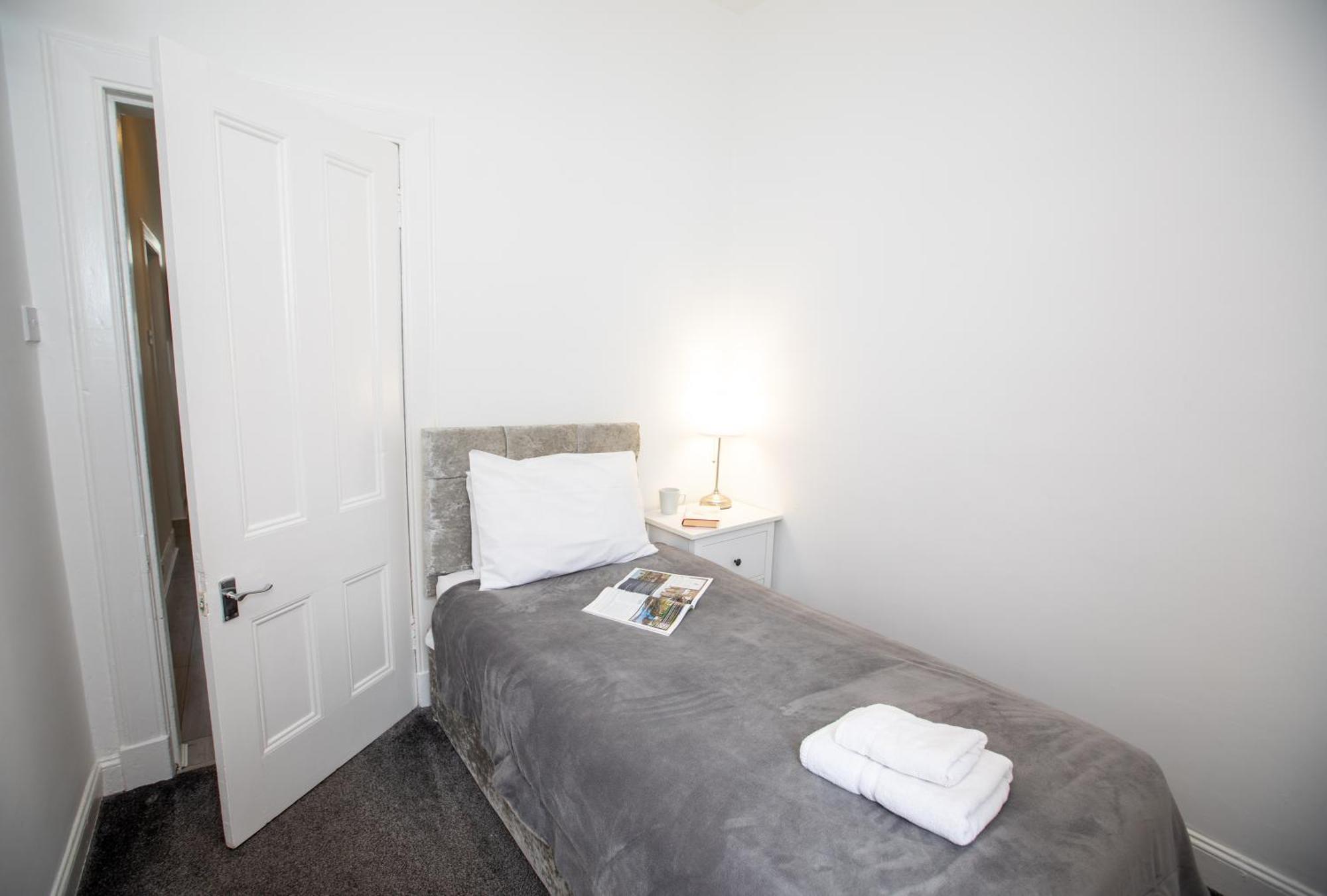 Leven  Glebe Street Apartment מראה חיצוני תמונה